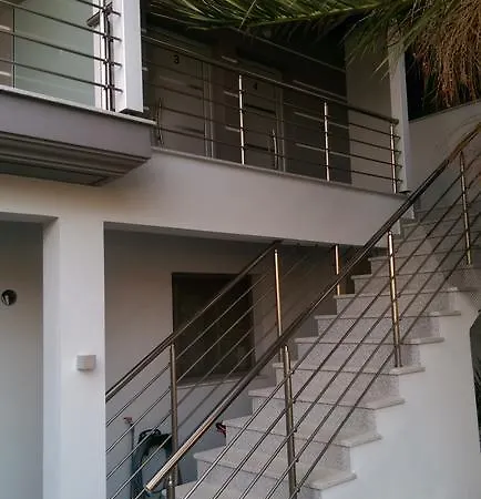 Apartamento Aimilias Family Vrasná