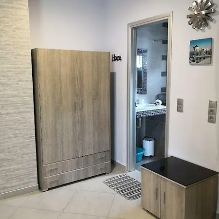 Apartment Aimilias Family Apartments Nea Vrasna