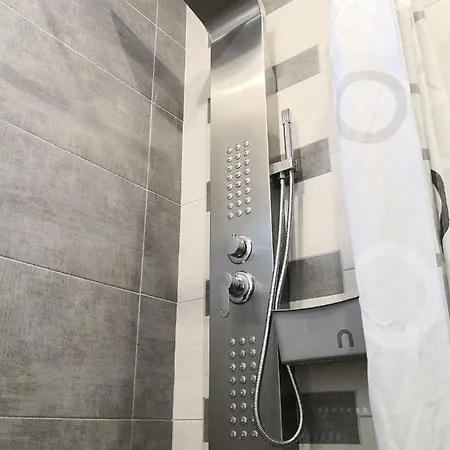 Aimilias Family Apartments