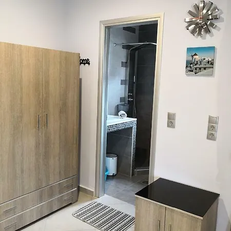 Aimilias Family Apartments